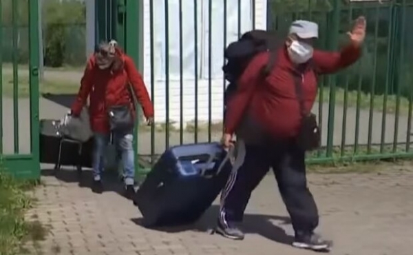 Старт пассажирских перевозок, вирусная опасность "Эпицентра", массовая проверка украинцев и "супер-дупер" ракета Трампа - главное за ночь Старт пассажирских перевозок, вирусная опасность "Эпицентра", массовая проверка украинцев и "супер-дупер" ракета Трампа - главное за ночь