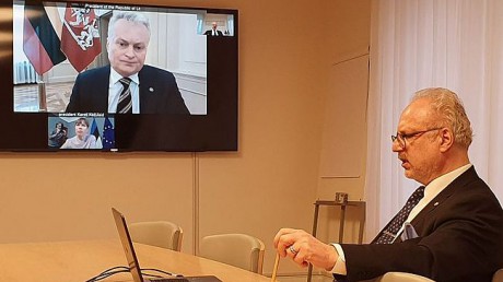 Президенты Литвы, Латвии и Эстонии осудили попытки РФ переписать историю Президенты Литвы, Латвии и Эстонии осудили попытки РФ переписать историю