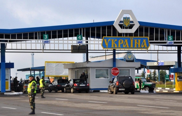Когда откроют границу для иностранцев: в Кабмине назвали условие
Когда откроют границу для иностранцев: в Кабмине назвали условие