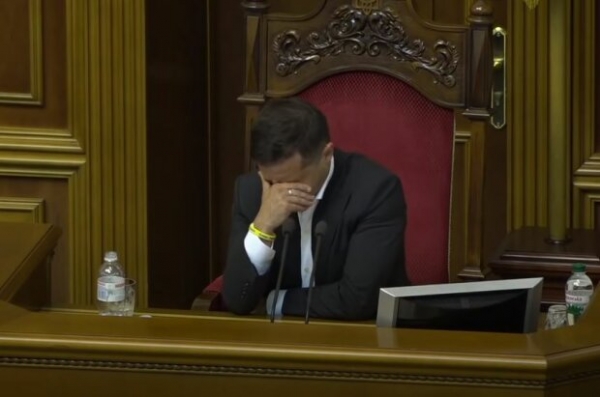 Зеленский планирует узаконить в Украине частные армии - "Сделать для себя"