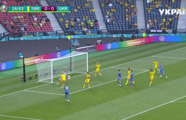 Украина вырвала победу у Швеции со счетом 2:1 - самые яркие моменты матча Украина вырвала победу у Швеции со счетом 2:1 - самые яркие моменты матча