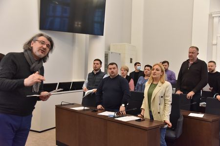 Во Львове создали хор из городских депутатов