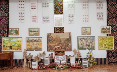 В Виннице презентовали более тысячи изделий народного искусства В Виннице презентовали более тысячи изделий народного искусства