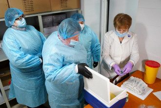 В Минздраве рассказали, что происходит с британским штаммом COVID в Украине
В Минздраве рассказали, что происходит с британским штаммом COVID в Украине