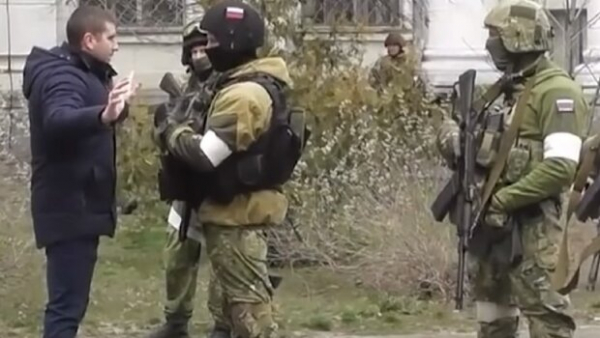 Жители самопровозглашенной "лнр" раскрыли план путина, который будет после того, как местных пустил на "фарш": "Нормальная замена..." Жители самопровозглашенной "лнр" раскрыли план путина, который будет после того, как местных пустил на "фарш": "Нормальная замена..."