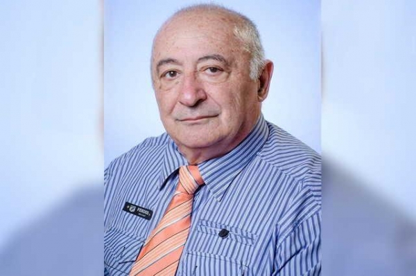 Шмыгаль прокомментировал стипендию для Зеленского-старшего
Шмыгаль прокомментировал стипендию для Зеленского-старшего