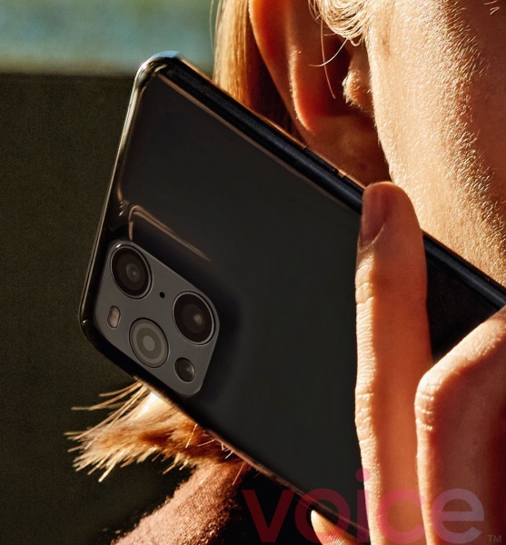 В Сети появились живые фото OPPO Find X3 Pro – самого мощного Android-смартфона на рынке
В Сети появились живые фото OPPO Find X3 Pro – самого мощного Android-смартфона на рынке