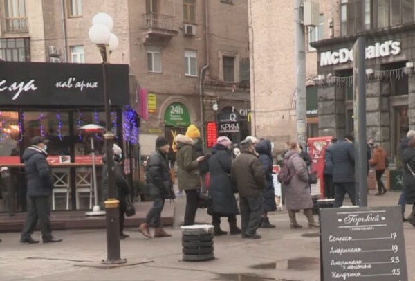 В Украине продлят карантин еще на несколько месяцев: Шмигаль назвал дату В Украине продлят карантин еще на несколько месяцев: Шмигаль назвал дату