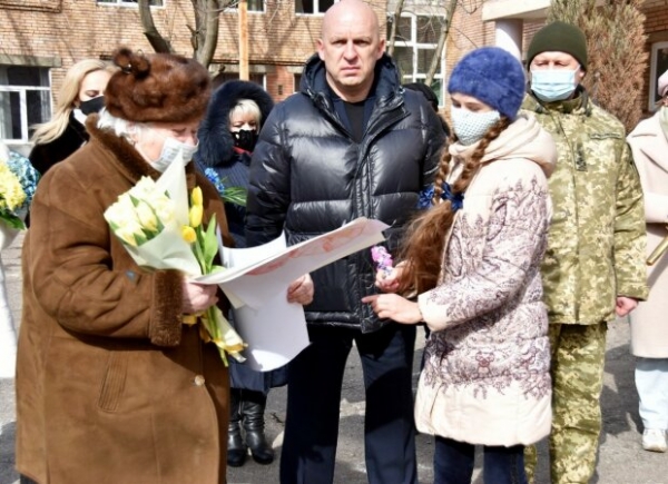 Герои не умирают: у Краматорске почтили память погибшего молодого добровольца Герои не умирают: у Краматорске почтили память погибшего молодого добровольца