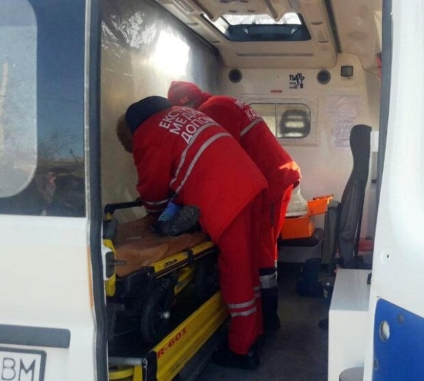 Мать с ребенком оказались в бетонной западне, спасатели могли не успеть Мать с ребенком оказались в бетонной западне, спасатели могли не успеть