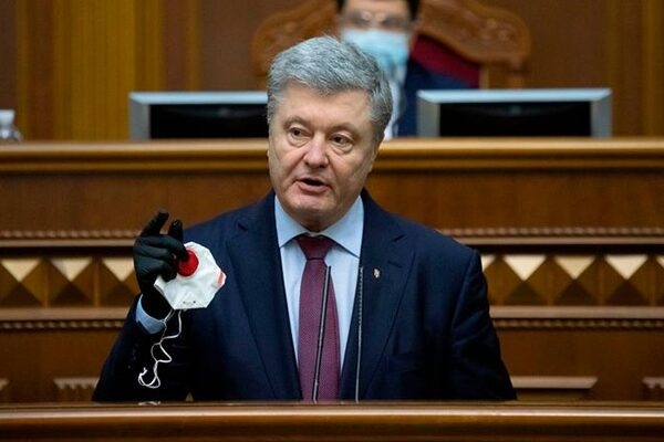 
Порошенко решительно вступился за Закон о языке
 