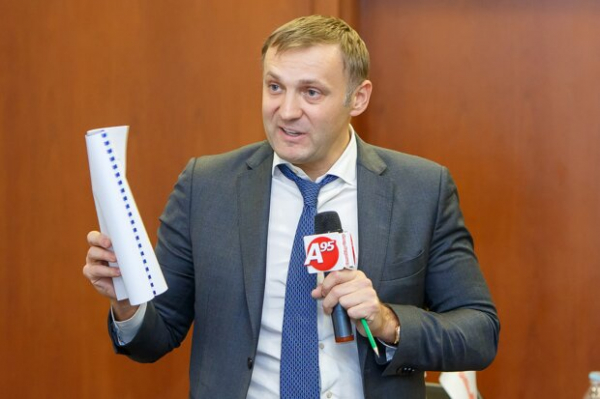 Суд арестовал бизнесмена-друга Пашинского на сумму 363 млн гривен Суд арестовал бизнесмена-друга Пашинского на сумму 363 млн гривен