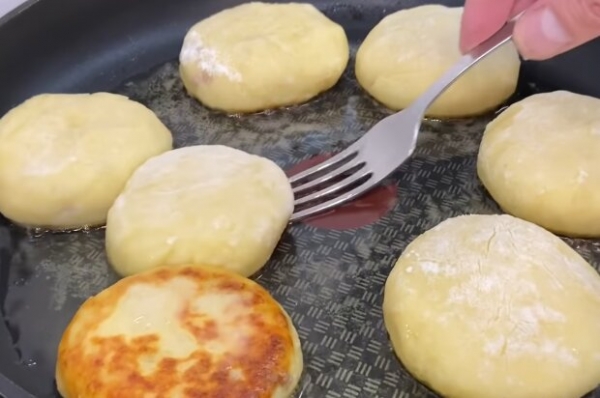 Картофельные зразы с шампиньонами: рецепт бюджетного блюда для вкусного обеда или ужина