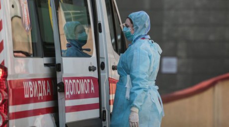 Во Львове COVID-19 подтвердили у 100 медиков Во Львове COVID-19 подтвердили у 100 медиков