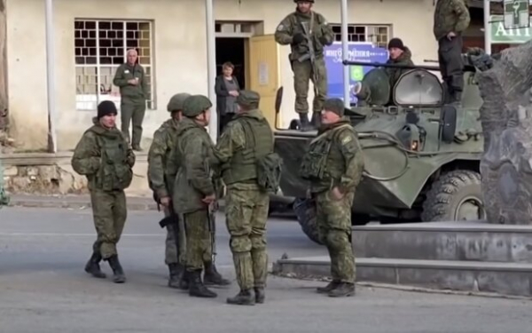 Россияне начали устраивать пытки не только для украинцев, но и для своих военных: скрывают попытки дезертирства Россияне начали устраивать пытки не только для украинцев, но и для своих военных: скрывают попытки дезертирства