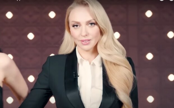 Оля Полякова рассказала про свою маму графиню: "Она должна была родить совсем другого ребенка"