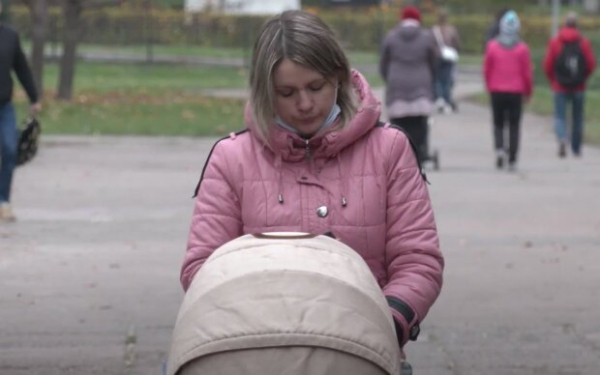 Украинкам повысили декретную помощь: стали известны цифры Украинкам повысили декретную помощь: стали известны цифры