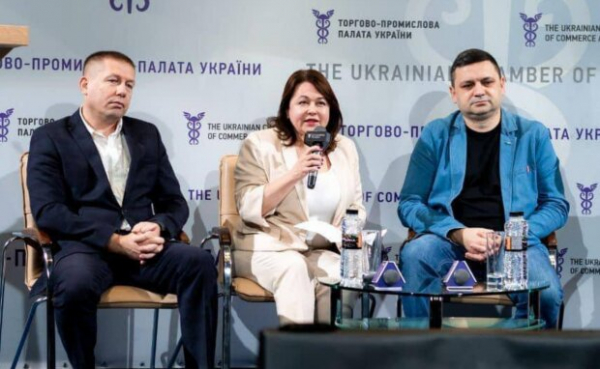 "Не сыграет ли такая Концепция "на руку" агрессору?": депутат Криворучкина разнесла одиозную "реформу" от Минсреды "Не сыграет ли такая Концепция "на руку" агрессору?": депутат Криворучкина разнесла одиозную "реформу" от Минсреды