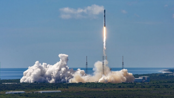 Комания Маска запустит 60 новых спутников Starlink: онлайн-трансляция
Комания Маска запустит 60 новых спутников Starlink: онлайн-трансляция