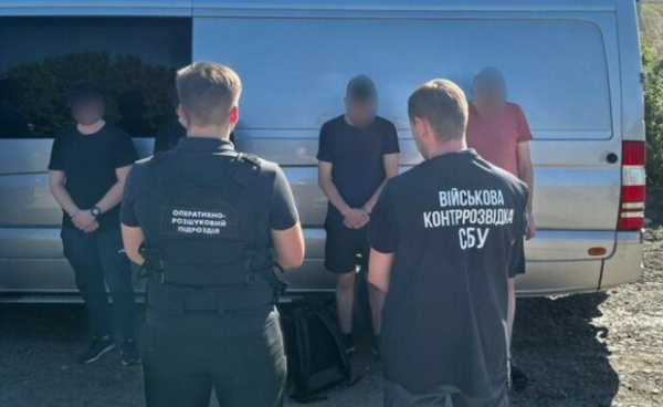 Главное за 21 июля: бывший Тринчер в "Миротворце", новые даты Спасов, заявление ПриватБанка и удар электроэнергии Главное за 21 июля: бывший Тринчер в "Миротворце", новые даты Спасов, заявление ПриватБанка и удар электроэнергии