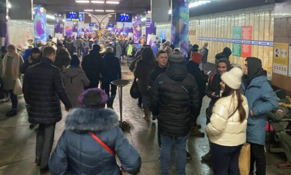 Главные новости за 8 февраля: отставка Залужного, серьезное заявление Зеленского и десятки блокпостов по Киеву