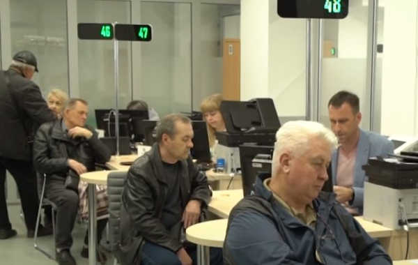 Получат не все: в Украине определились с продолжением субсидий на свет, газ, воду и тепло