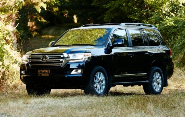 Kia показала улучшенного соперника Toyota Land Cruiser
Kia показала улучшенного соперника Toyota Land Cruiser