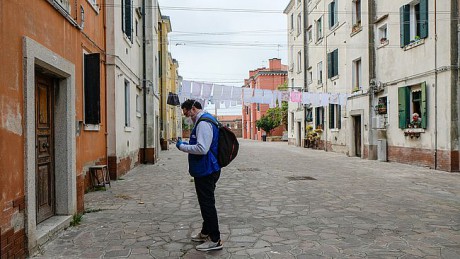 Италия ослабляет карантин Италия ослабляет карантин