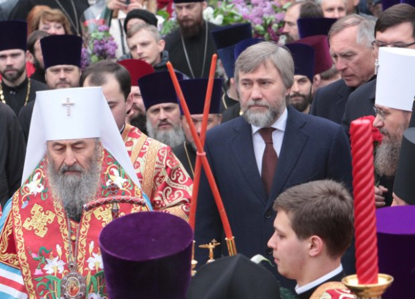 Находящийся под санкциями олигарх Вадим Новинский пытается захватить власть в "Харьковоблэнерго" Находящийся под санкциями олигарх Вадим Новинский пытается захватить власть в "Харьковоблэнерго"