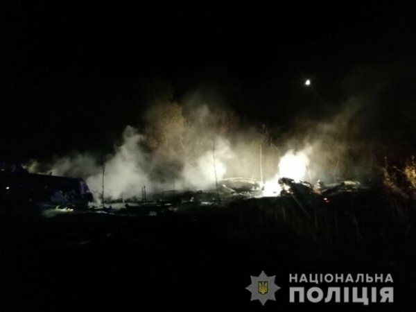 В крушении военного самолета в Чугуеве погибло 22 человека, спасатели продолжают поиски В крушении военного самолета в Чугуеве погибло 22 человека, спасатели продолжают поиски