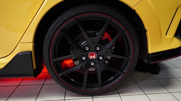 Ничего не осталось: тираж новой Honda раскупили за 4 минуты
Ничего не осталось: тираж новой Honda раскупили за 4 минуты