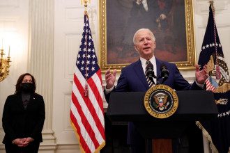 В США пообещали Украине поддержку Байдена и предупредили о дезинформации РФ

                        