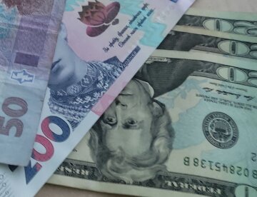 Внимательно посмотрите на свои купюры в 200 и 100 гривен: украинцы могут потерять деньги