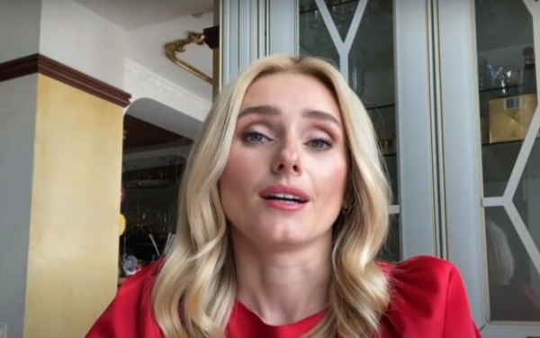 Ирина Федишин ответила на хейт и насмешки из-за слов о ЛГБТ-представителях: "Не осуждаю" Ирина Федишин ответила на хейт и насмешки из-за слов о ЛГБТ-представителях: "Не осуждаю"