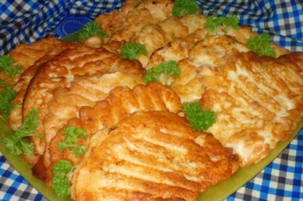 Вкусно до умопомрачения: куриные отбивные в луковом кляре Вкусно до умопомрачения: куриные отбивные в луковом кляре