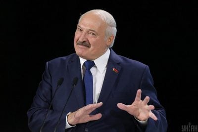 "Лукашенко будет петлять": Арестович оценил риски вторжения Беларуси в Украину
