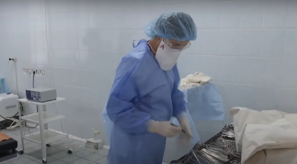 Первая женщина в мире вылечилась от ВИЧ благодаря трансплантации: более года полностью здорова