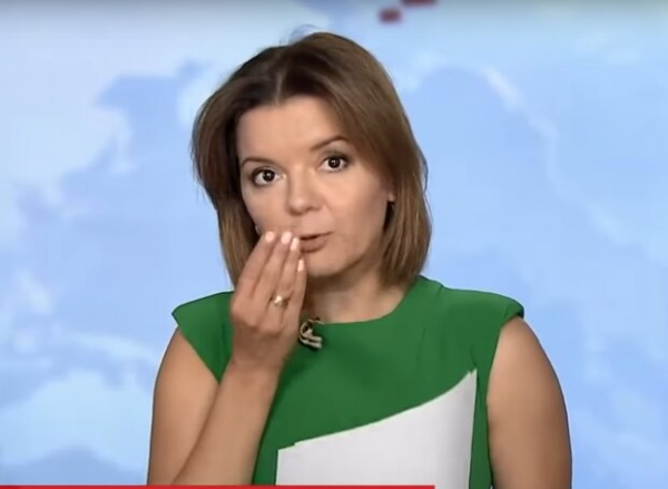 Ведущая 1+1 Маричка Падалко вспомнила, как год назад у нее выпал зуб: "Ой, можно подумать..." Ведущая 1+1 Маричка Падалко вспомнила, как год назад у нее выпал зуб: "Ой, можно подумать..."