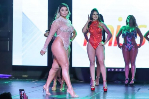 Miss BumBum: бразильское эпическое соревнование женских поп захватило сеть Miss BumBum: бразильское эпическое соревнование женских поп захватило сеть