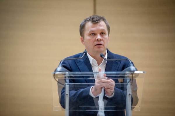 Зеленский снова приютил Милованова на тепленькое местечко: что будет делать экс-министр Зеленский снова приютил Милованова на тепленькое местечко: что будет делать экс-министр