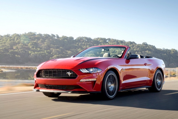 Mustang стал самым продаваемым спорткаром в мире
Mustang стал самым продаваемым спорткаром в мире