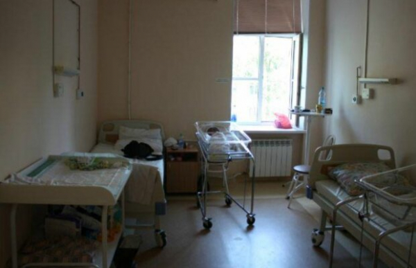 Мужчина сбежал из роддома, когда ему показали новорожденную девочку: "Я был так разочарован..." Мужчина сбежал из роддома, когда ему показали новорожденную девочку: "Я был так разочарован..."