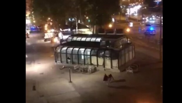 По синагоге в центре города открыли стрельбу, есть жертвы и пострадавшие