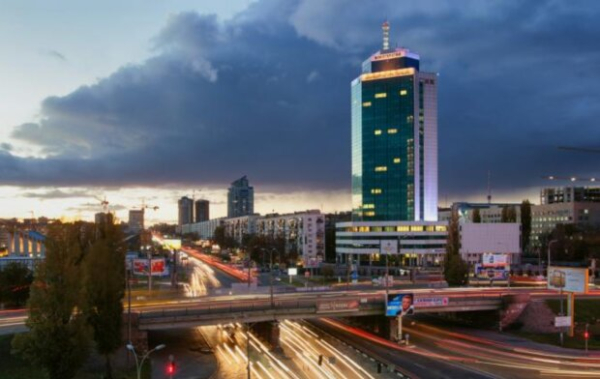 60% мостов Киева на грани обрушения: "Друзьям все, а другим &ndash; закон Украины"