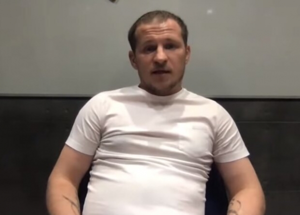"Кенту" Милевского Алиеву начистит рожу красавчик из "Школы", украинцы затаили дыхание "Кенту" Милевского Алиеву начистит рожу красавчик из "Школы", украинцы затаили дыхание