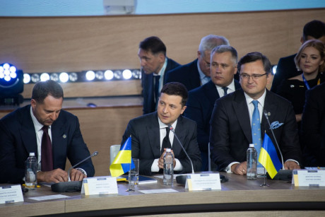 В каждой стране-участнице Крымской платформы будет ответственный чиновник, который будет с ней сотрудничать, - Зеленский В каждой стране-участнице Крымской платформы будет ответственный чиновник, который будет с ней сотрудничать, - Зеленский