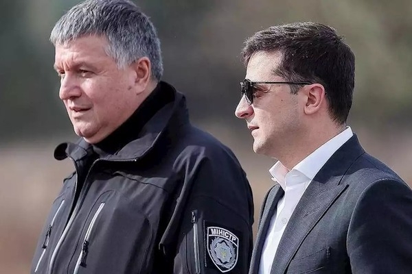 Зеленский сказал, почему не уволит Авакова
Зеленский сказал, почему не уволит Авакова