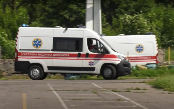 16-летний парень прыгнул с 11-го этажа из-за отчисления из колледжа: "Сессия провалена..."