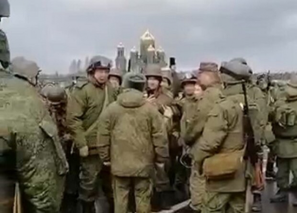 Сдача в плен карается 10 годами тюрьмы - оккупантам приготовили новый "сюрприз"