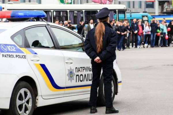 Главное за 30 декабря: повестки от полиции, избиение Могилевской, запреты на Новый год и отключение света Главное за 30 декабря: повестки от полиции, избиение Могилевской, запреты на Новый год и отключение света